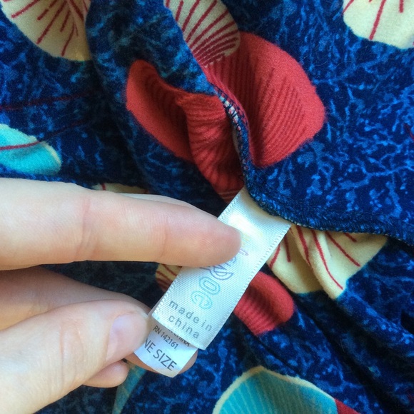 Lularoe Leggings Ginkgo fairy leaf print - Picture 8 of 8